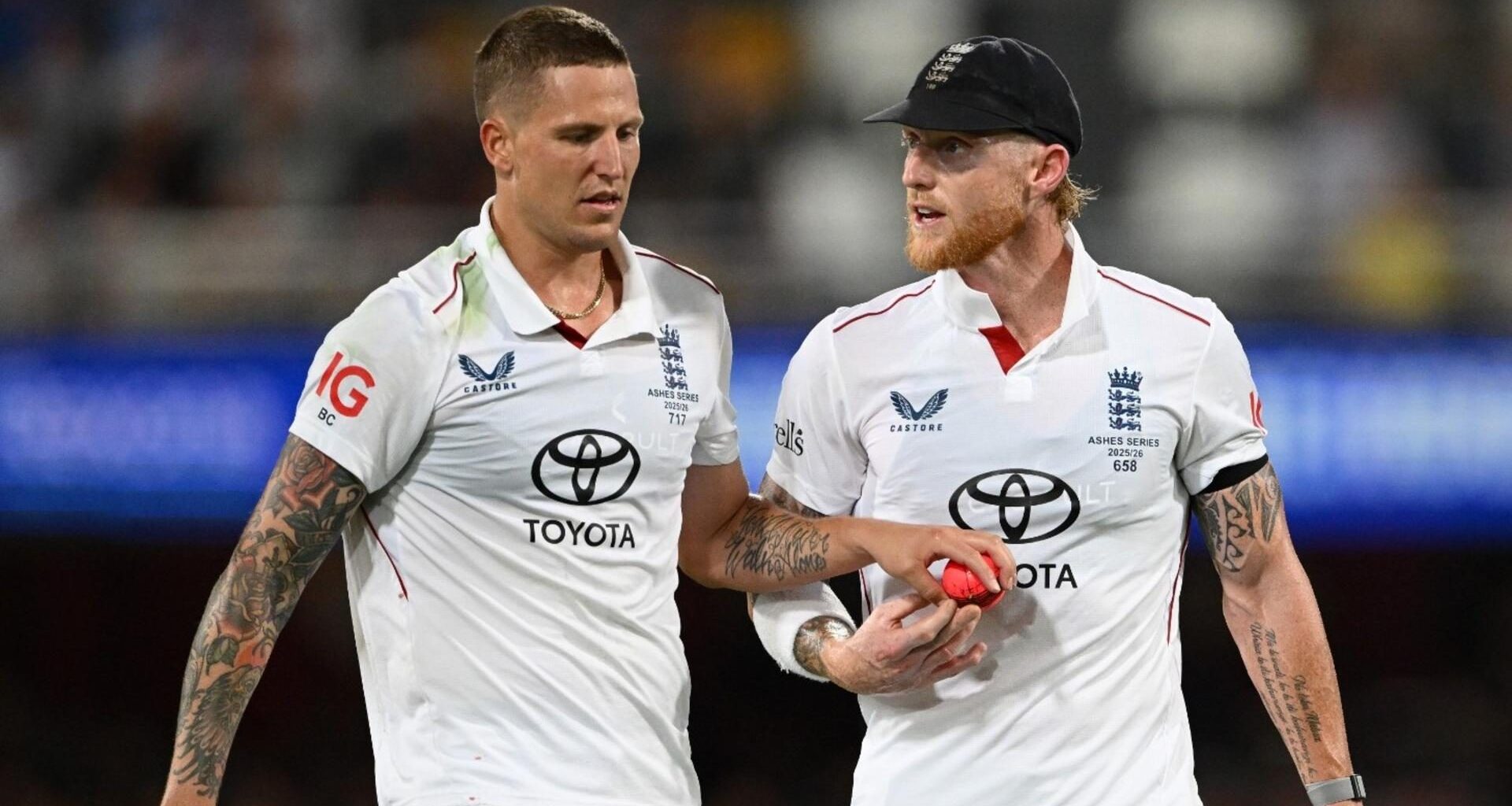 Ben Stokes speak to Brydon Carse during the second day of the Brisbane Ashes Test