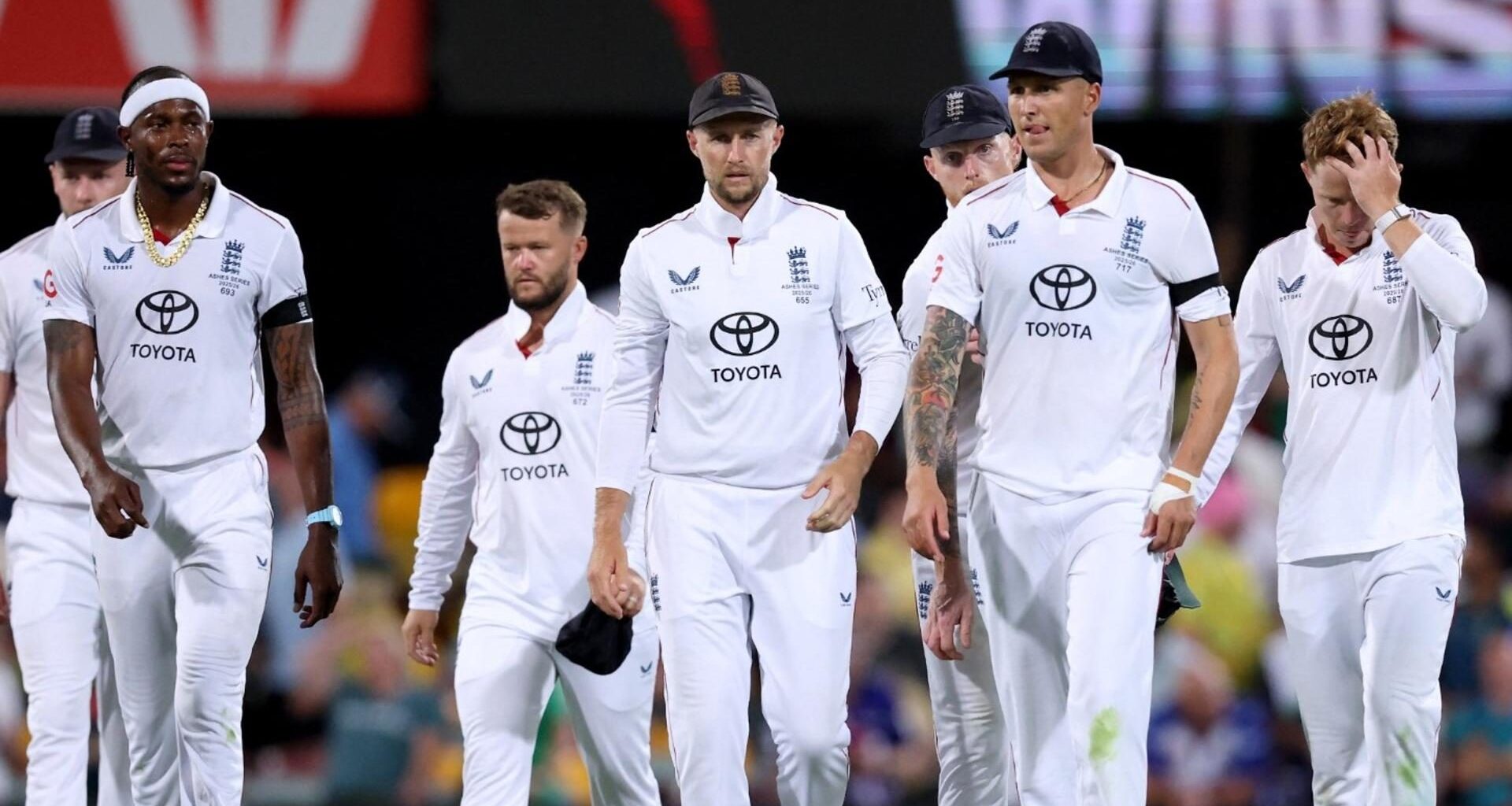 England players leave the field after losing the second Ashes Test in Brisbane