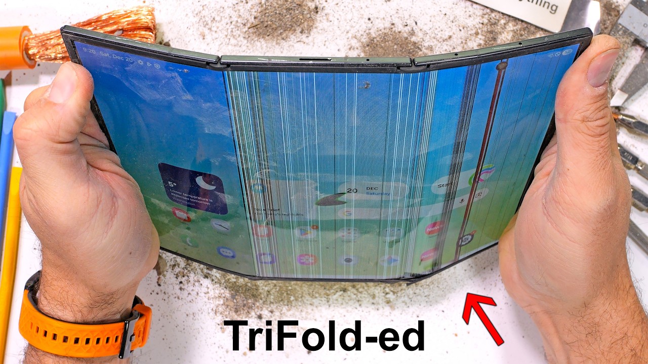 Samsung TriFold Durability Test: We found the limit. - YouTube