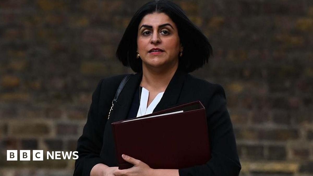 Home Secretary Shabana Mahmood arriving at Downing Street in October 2025