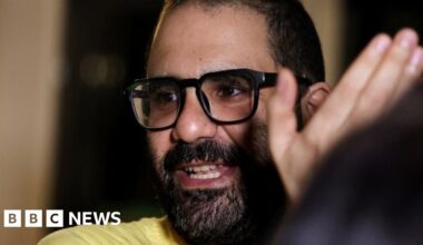 Government to review 'information failures' in British-Egyptian activist case