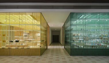 World Super Market / KiKi ARCHi