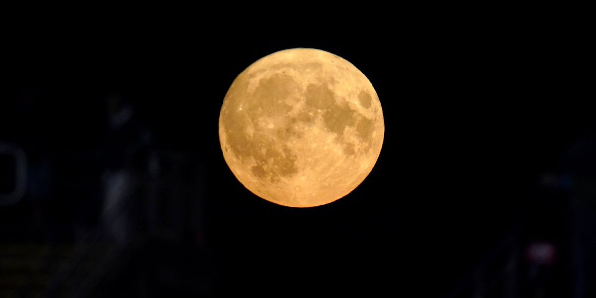 'Wolf Supermoon' will be visible above Britain in just DAYS as 2026 kicks off with a celestial bang