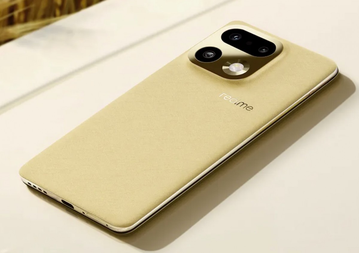 Realme 16 Pro+ will get a 50MP periscope telephoto camera.