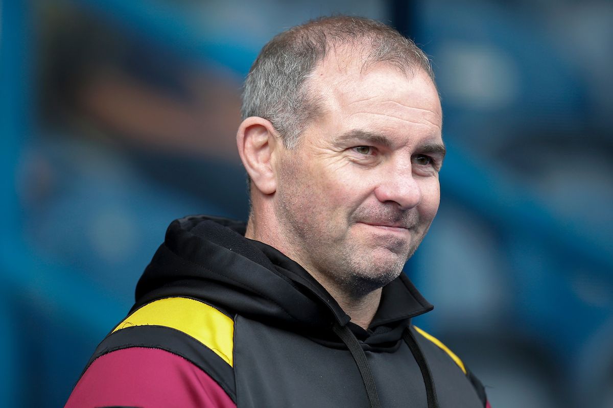 Former Huddersfield and Salford boss Ian Watson has joined Hull KR as an assistant coach ahead of 2026.