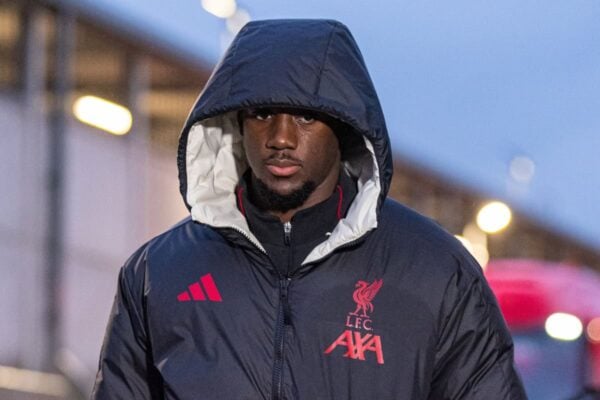 LEEDS, ENGLAND - Saturday, December 6, 2025: Liverpool's Ibrahima Konaté arrives before the FA Premier League match between Leeds United FC and Liverpool FC at Elland Road. The game ended in a 3-3 draw. (Photo by David Rawcliffe/Propaganda)