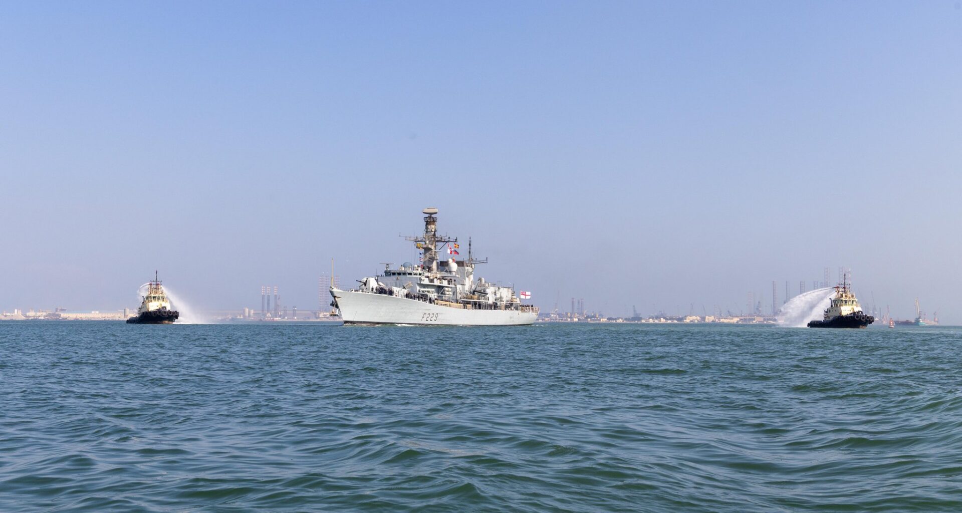 British Navy Officially Retires Frigate HMS Lancaster, to Be Scrapped in Bahrain