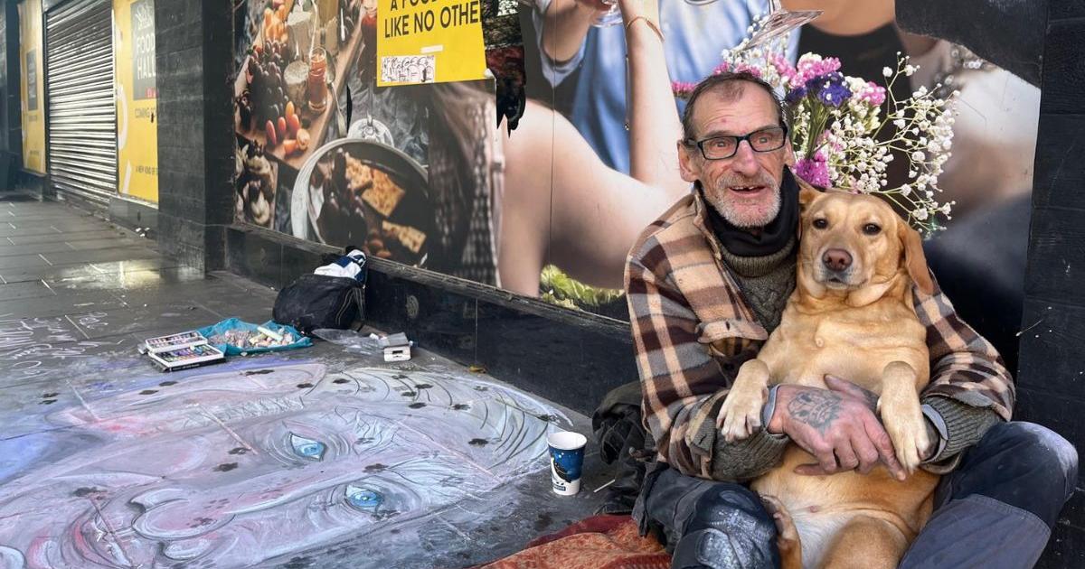 Meet chalk artist behind Worcester High Street artwork