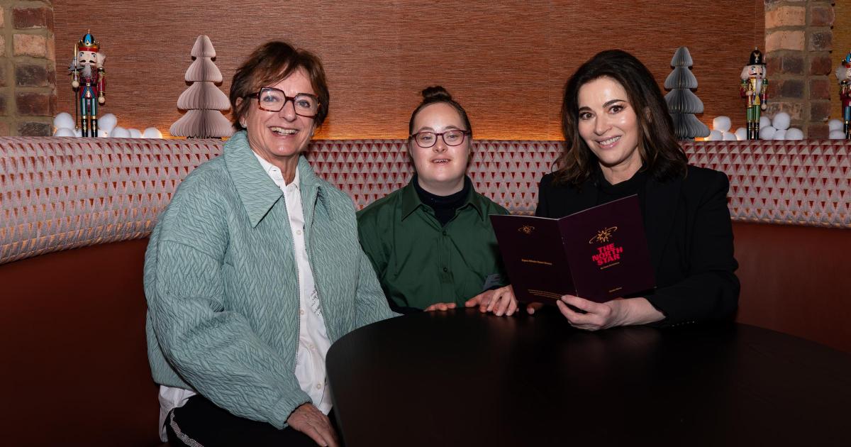 Nigella Lawson and Marisa Abela celebrate new pub in Brighton