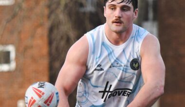 Liam Byrne joins Warrington Wolves teammates for training