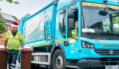 Oldham recycling and bin collection for Christmas 2025