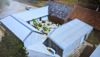Grand Designs: Isle of Wight cow shed transformed into home commended