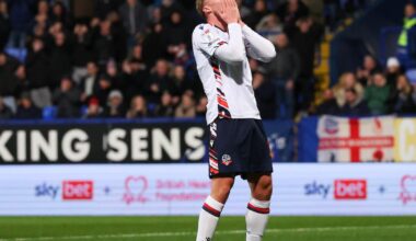 Bolton Wanderers 0-1 Mansfield Town - Full time match report
