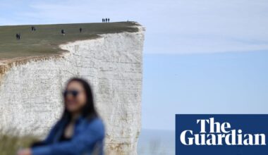 Living on the edge: what young people in England told us about life on the coast | Young people