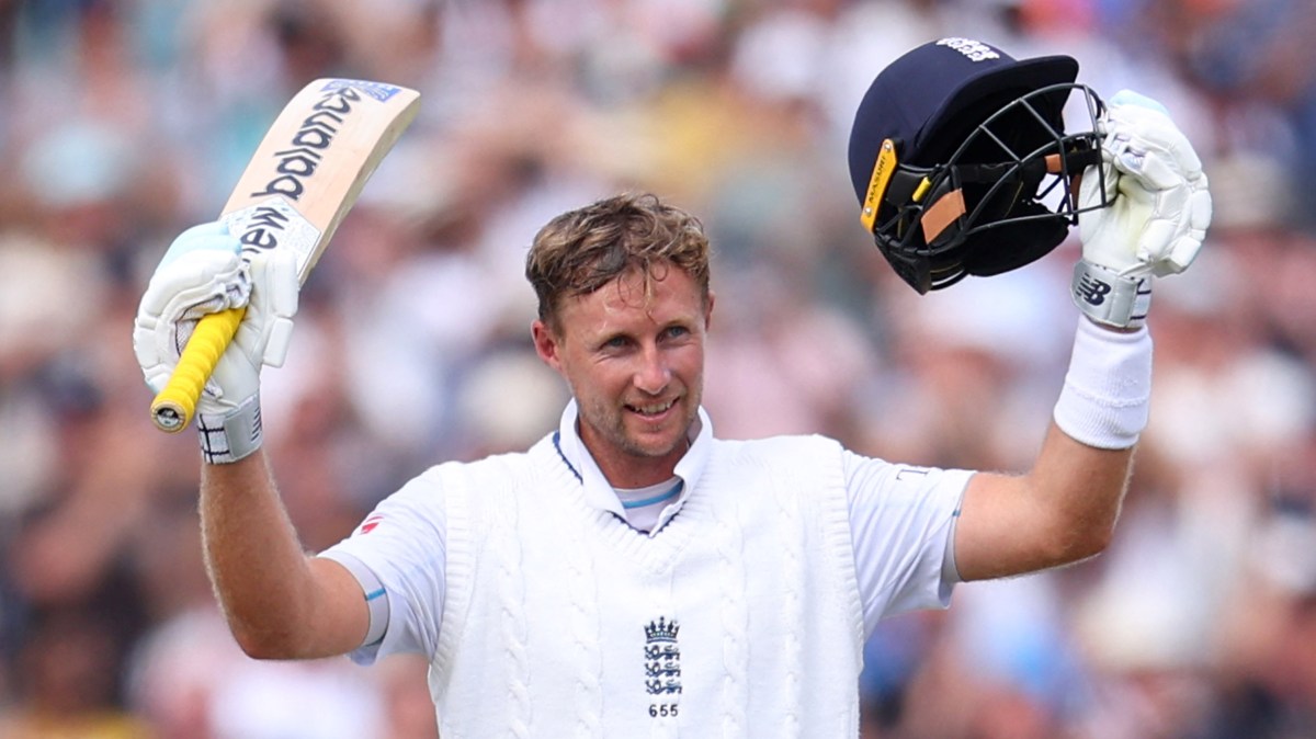Joe Root remains best of English game in year characterised by drift