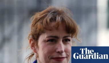 U-turn on inheritance tax for farmers ‘snuck out’ to avoid scrutiny, say Tories | Tax and spending