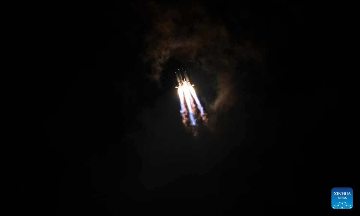 A Long March-5 rocket carrying a new communication technology test satellite blasts off from the Wenchang Space Launch Site in south China's Hainan Province, Dec. 20, 2025. Launched at 8:30 p.m. (Beijing Time), the satellite has successfully entered its planned orbit. It will be mainly used to carry out multi-band and high-speed communication technology validation tests. The launch marks the 618th mission by the Long March carrier rocket series. (Photo by Du Xinxin/Xinhua)