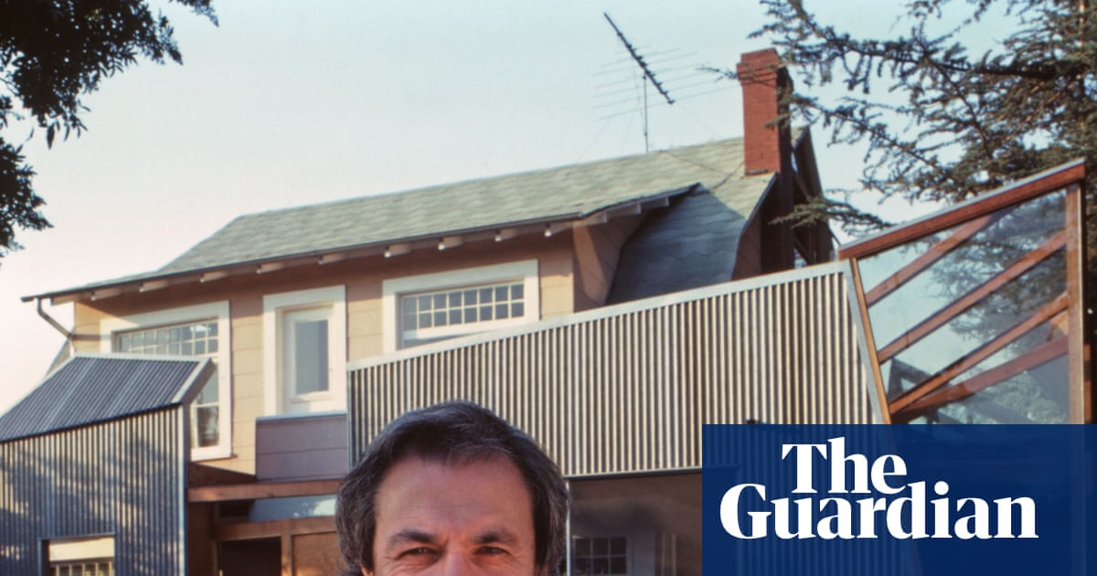 Frank Gehry: maximalist master who created instant icons like the Bilbao Guggenheim | Frank Gehry