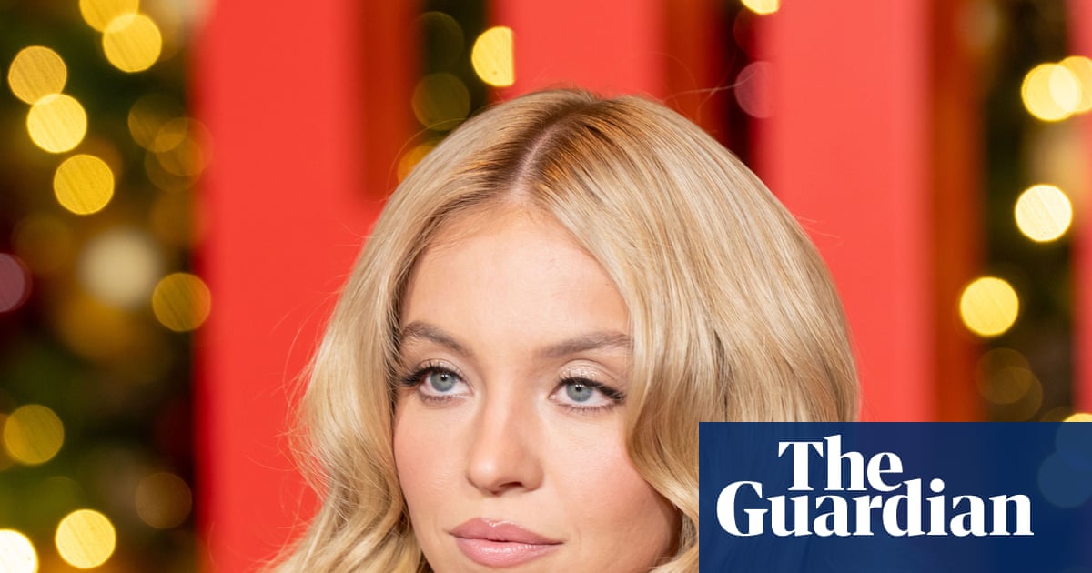 Sydney Sweeney says her silence over jeans advert backlash ‘widened the divide’ | Sydney Sweeney