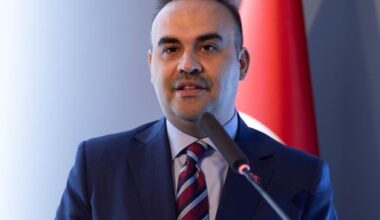 Türkiye begins construction of space port in Somalia: Minister