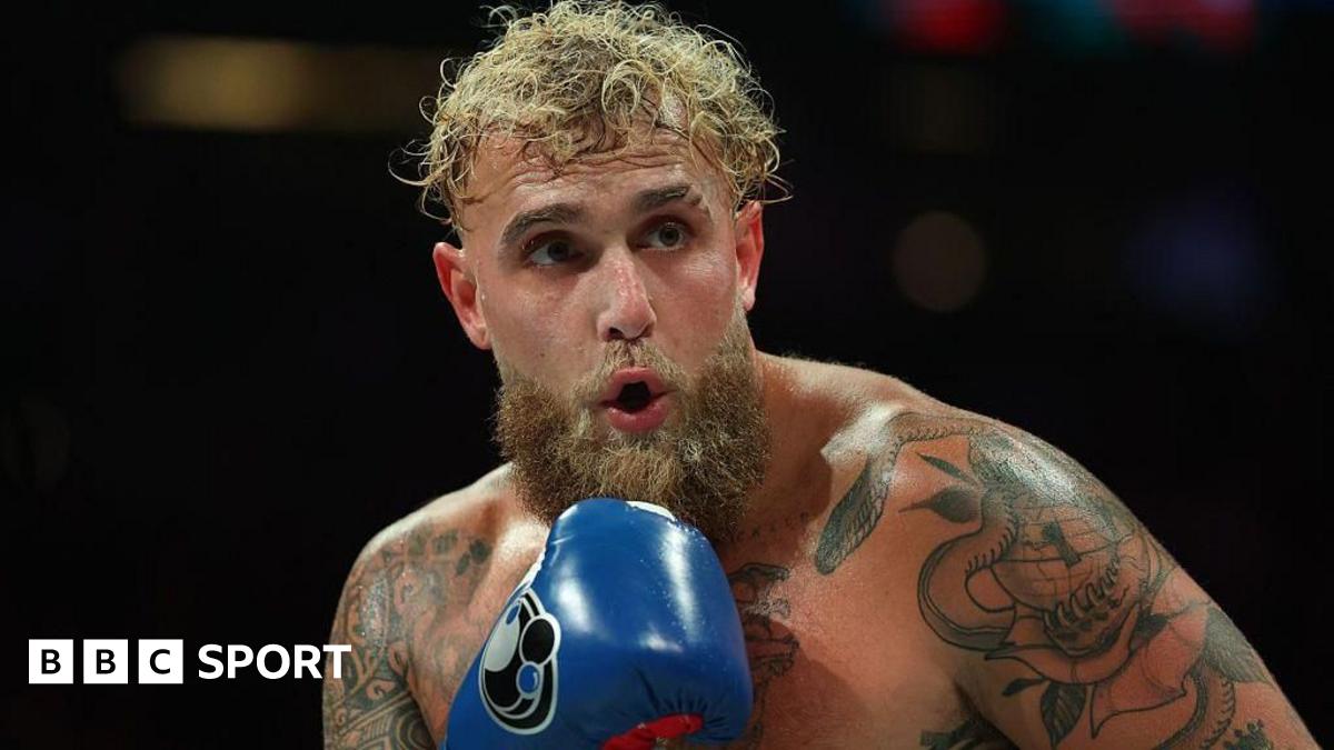 Jake Paul lands a right hook Julio Cesar Chavez Jr