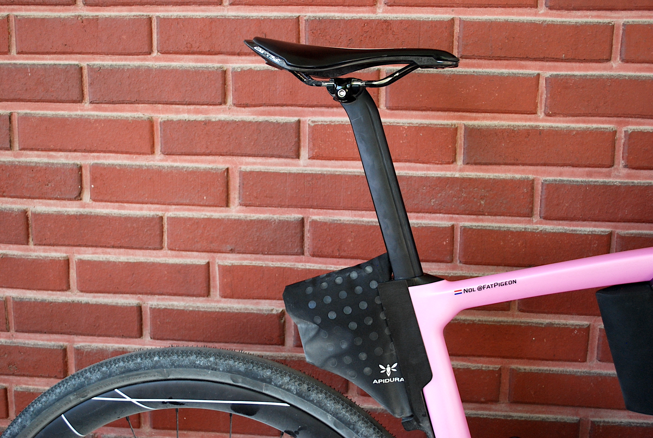 Ridley, Hunt, Apidura and Fat Pigeon collaboration to create the world's fastest gravel bike