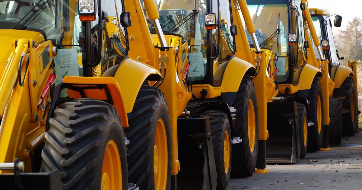 UK construction giant plunges into administration - 'most staff made redundant' | UK | News