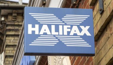 Full list of 54 Lloyds and Halifax banks closing in 2026 | UK | News