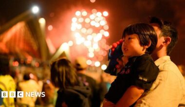 New Year's Eve live: Sydney welcomes 2026 with spectacular fireworks display
