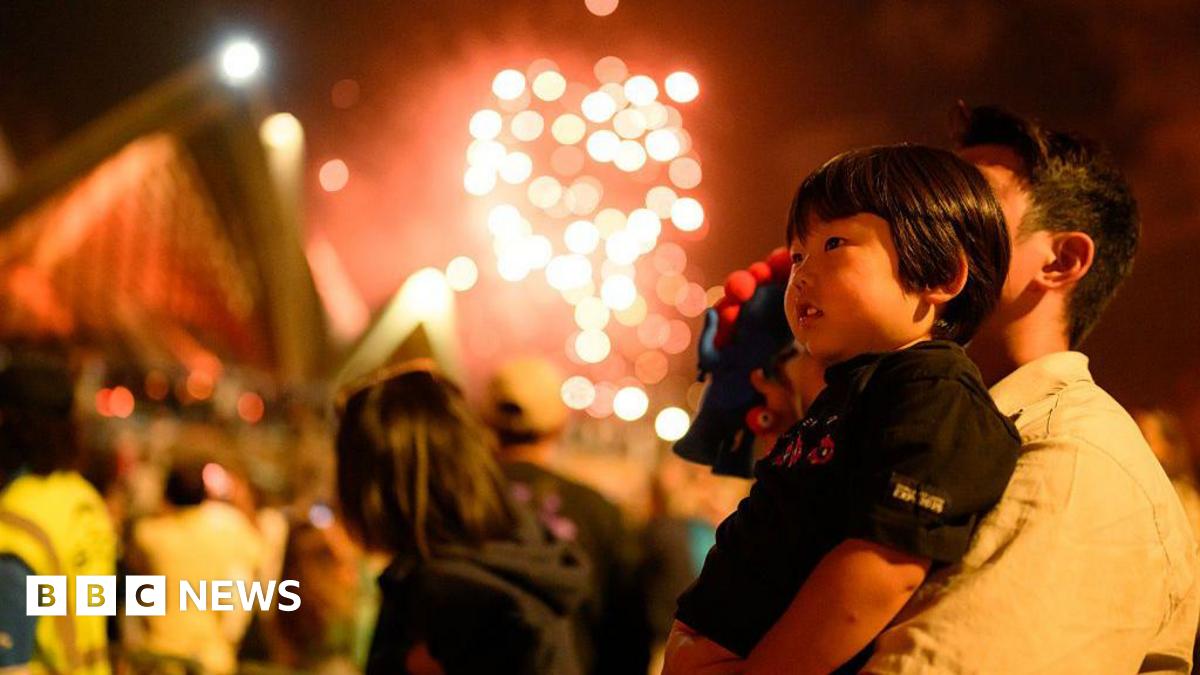 New Year's Eve live: Sydney welcomes 2026 with spectacular fireworks display
