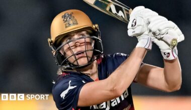 Ellyse Perry batting for Royal Challengers Bengaluru