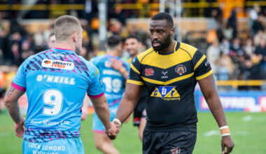 Championship side bring in former Warrington Wolves and Castleford Tigers man to replace retiring veteran