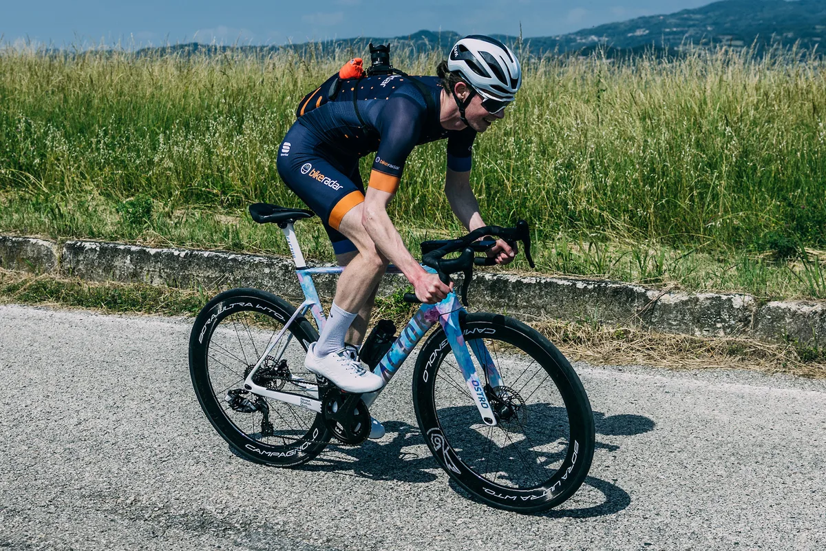 Simon von Bromley riding a Factor Ostrom VAM with Campagnolo Super Record 13 | First Ride, Deeper Insight Photo: Eloise Mavian / Tornanti.cc