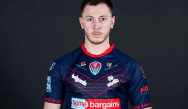 St Helens tie down off-contract forward on new one-year deal