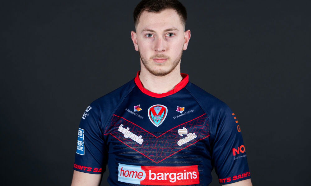 St Helens tie down off-contract forward on new one-year deal