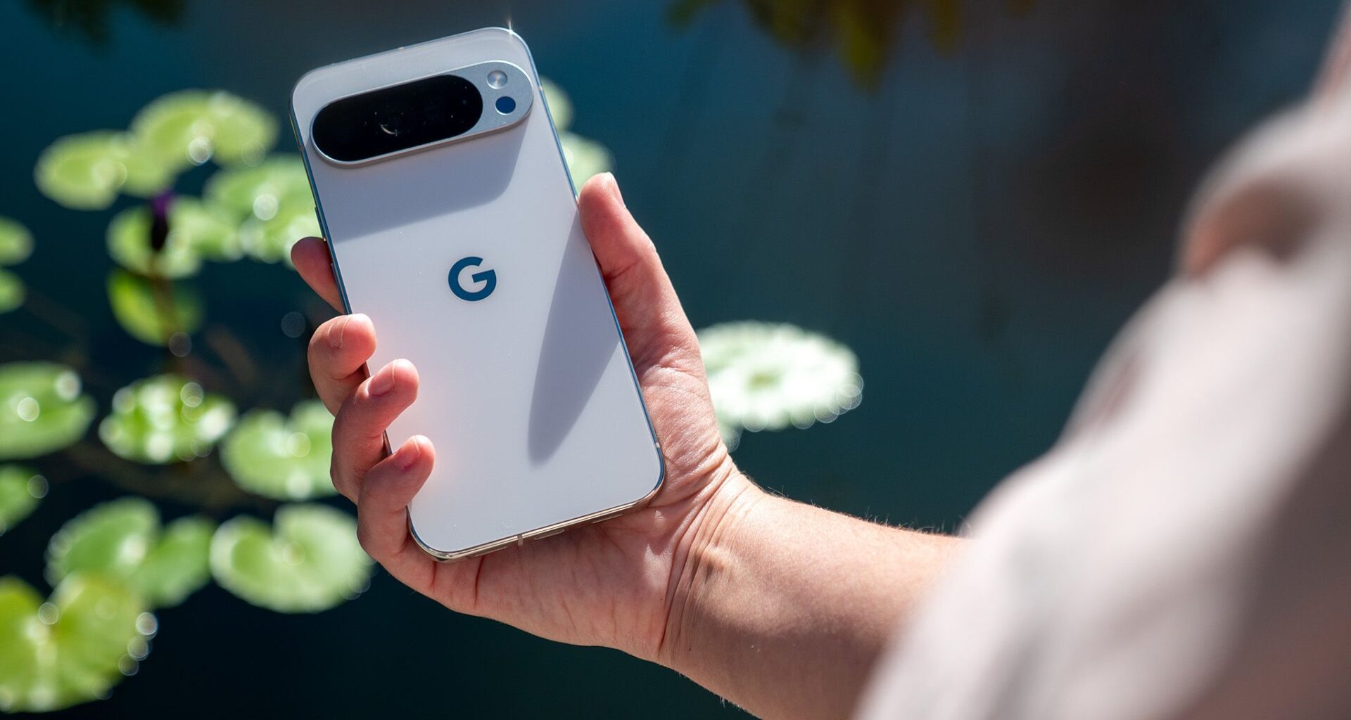 Pixel 10 receives essential December update: fixing battery drain and touch issues