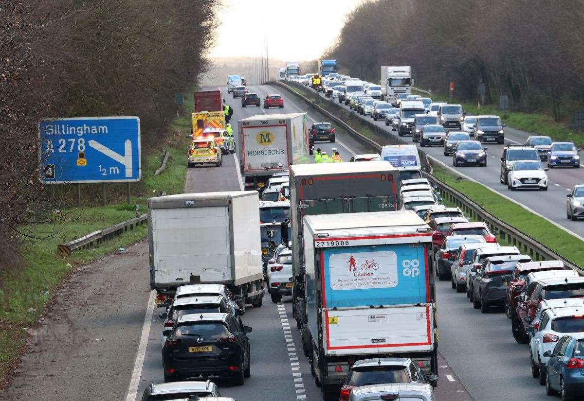 Faversham woman dies after crash on M2 between Sittingbourne and Hempstead