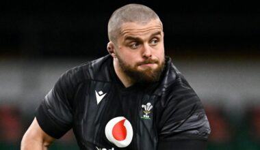 Sale Sharks confirm signing of Wales' Nicky Smith