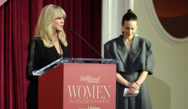 Goldie Hawn (left) and Sarah Paulson speak onstage during The Hollywood Reporter Women In Entertainment Presented By Lifetime.