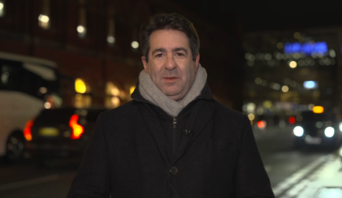 Channel Tunnel power outage could leave many ‘out of pocket’, says travel expert - Channel 4