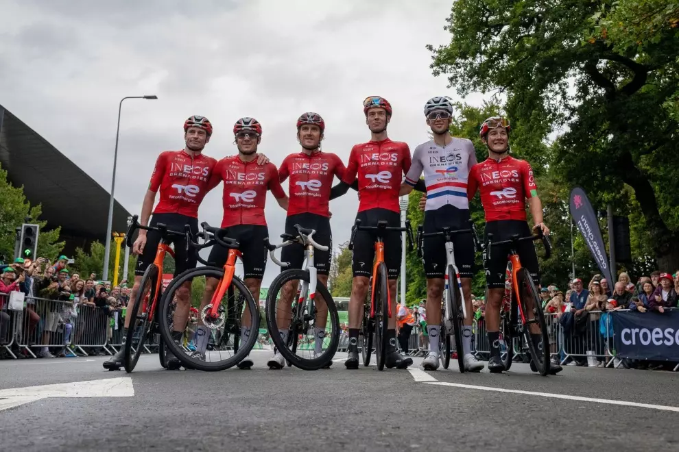 INEOS Grenadiers Resets by Turning to Old Friends Brailsford and Thomas