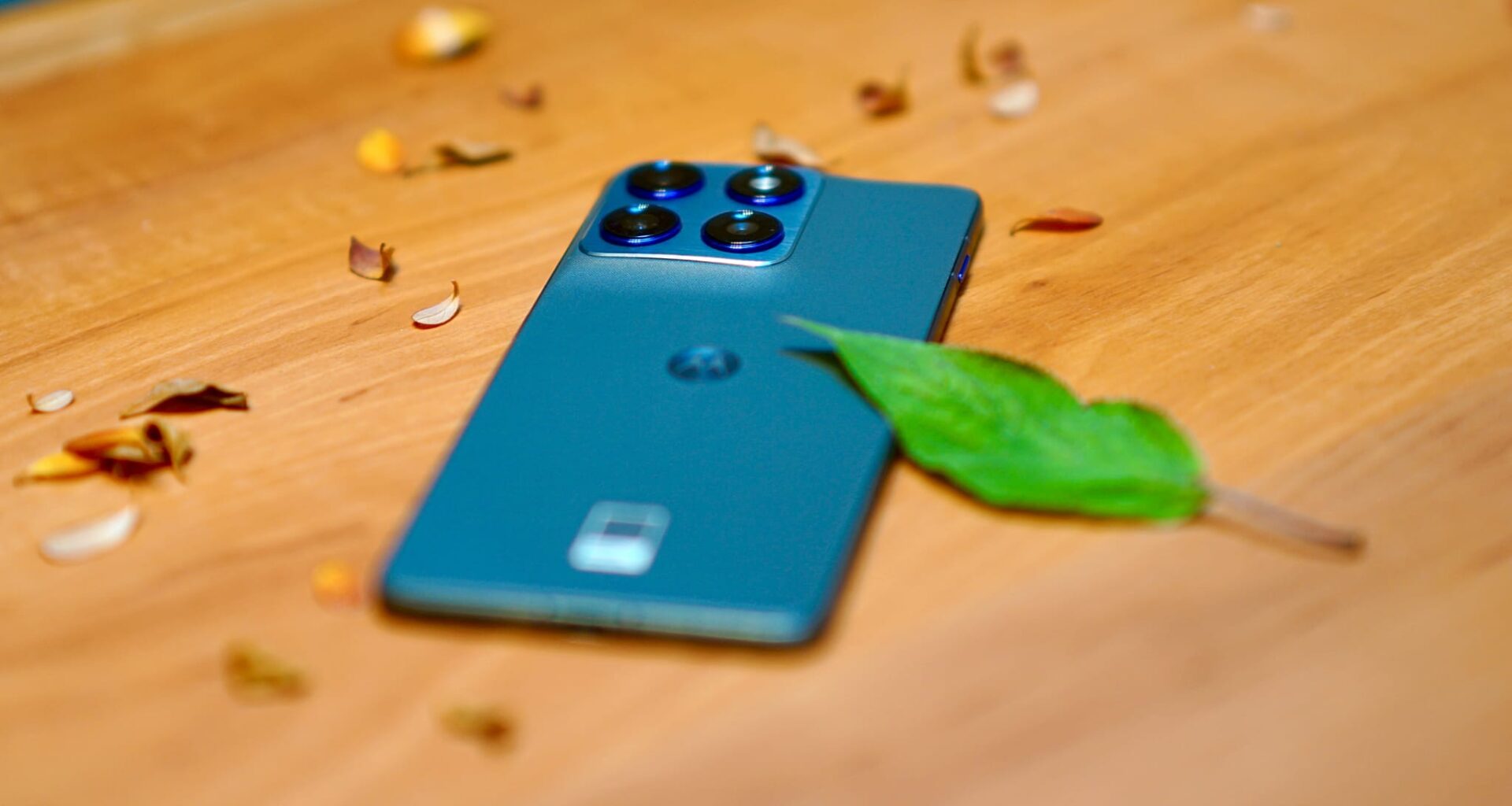 Sleek, thin and expensive: Motorola Edge 70's price-performance ratio doesn't add up