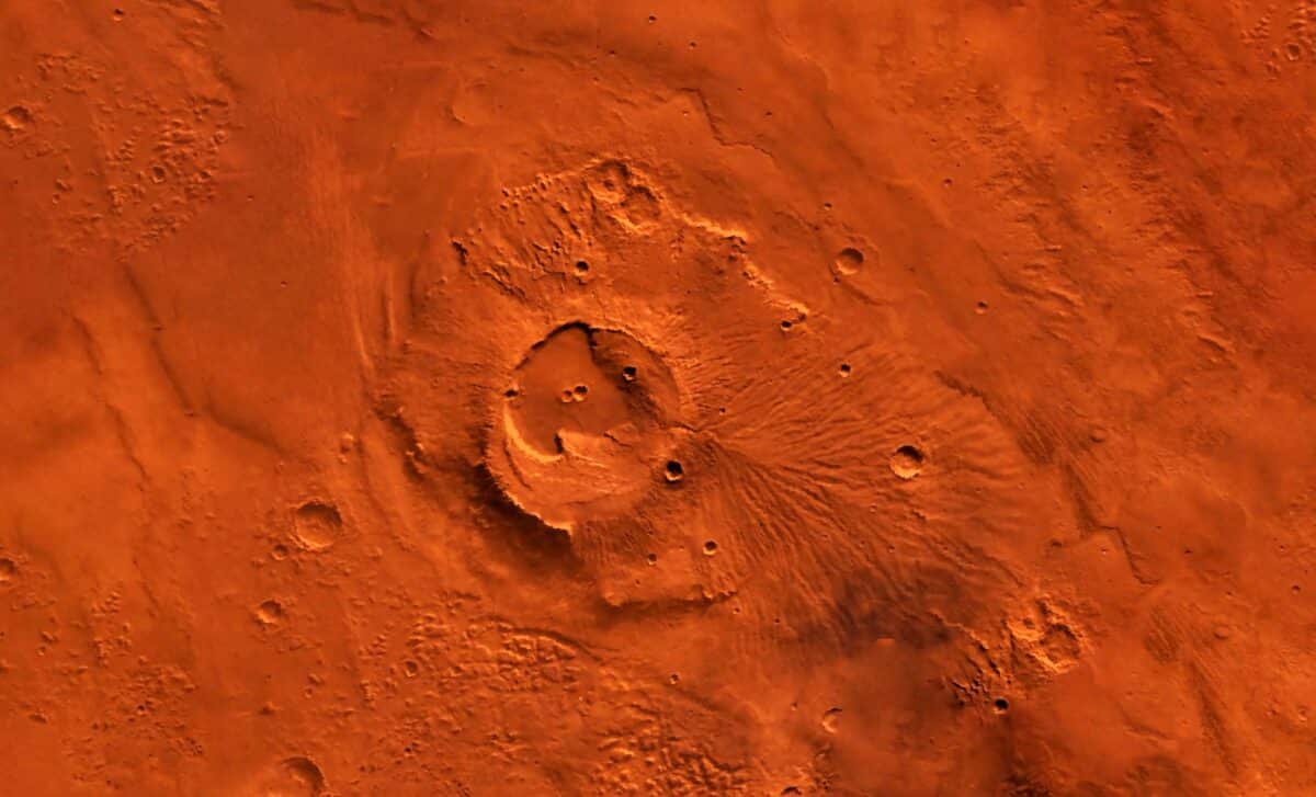 Nasa Just Spotted A Massive Explosion On Mars, And The Photos Are Unreal