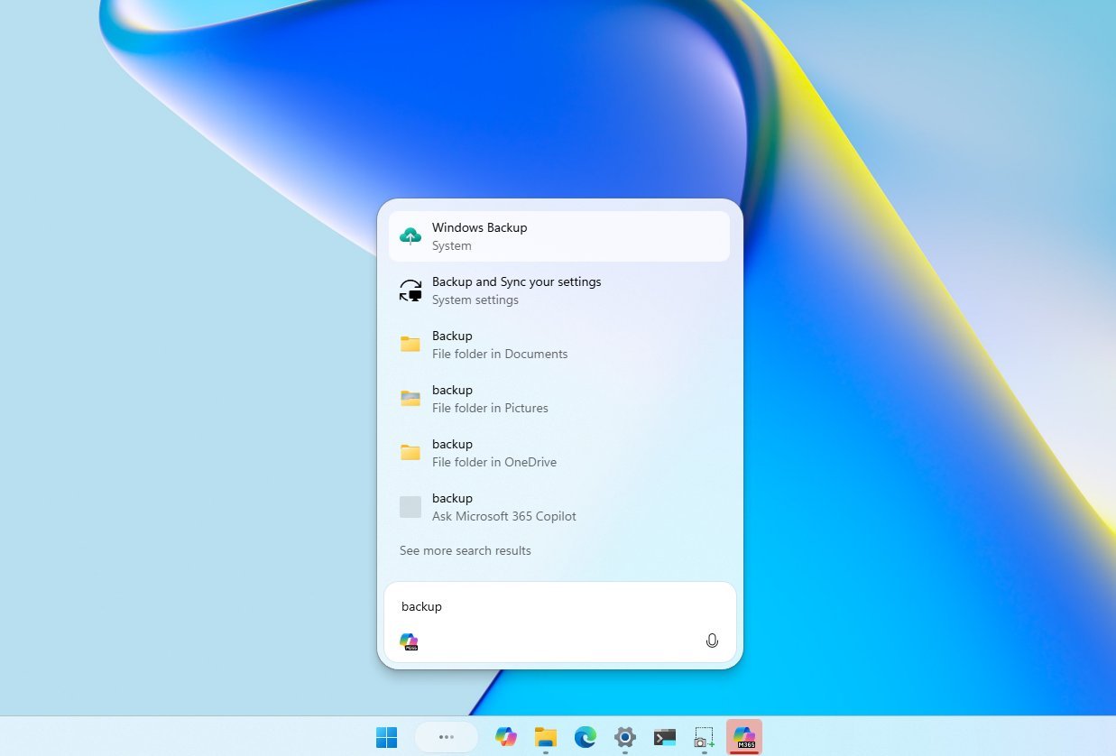 Taskbar with Ask Copilot