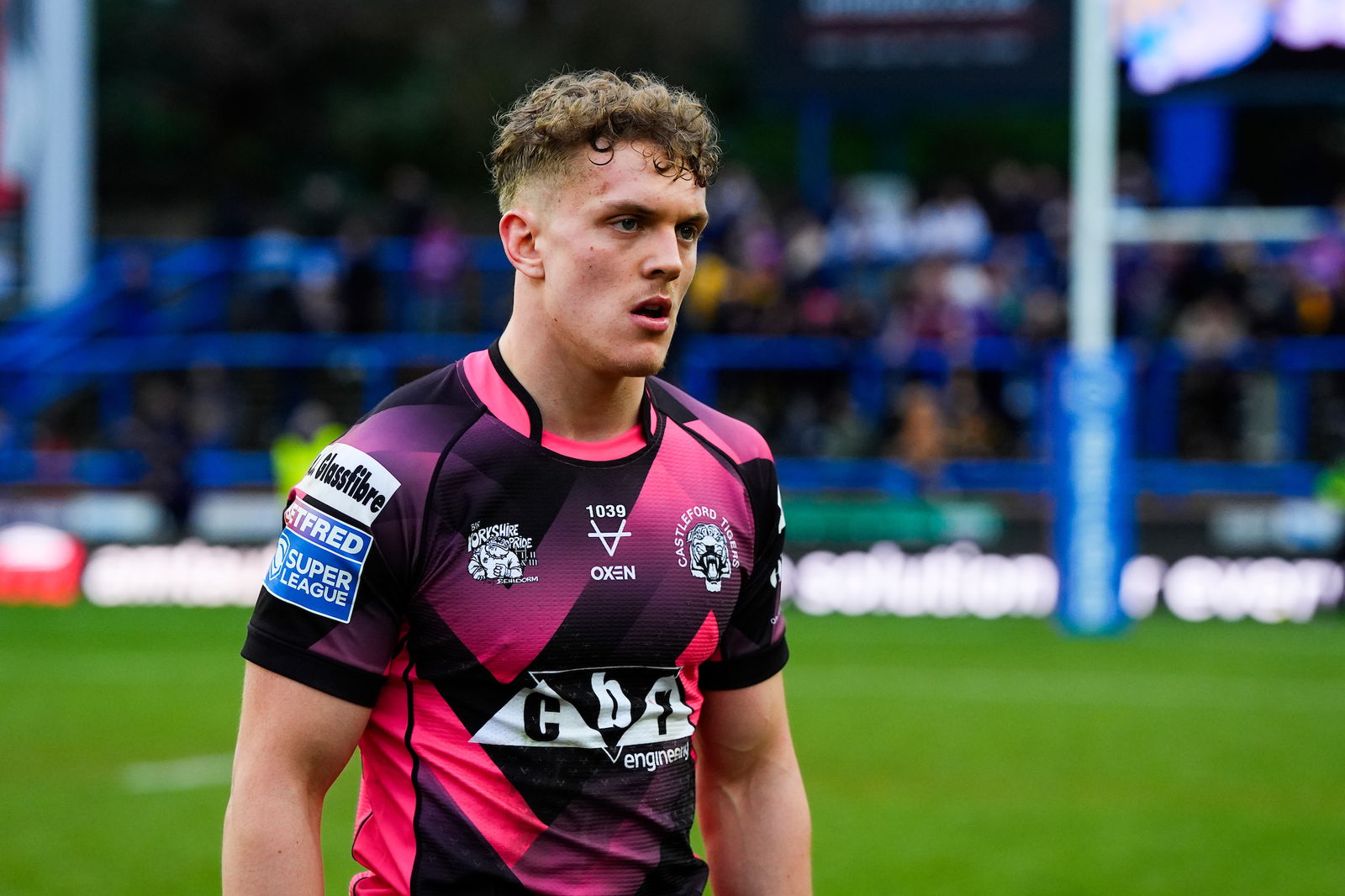 - 02/03/2025 - Rugby League - Betfred Super League Round 3 - Leeds Rhinos v Castleford Tigers - AMT Headingley, Leeds, England - Fletcher Rooney of Castleford looks dejected after his teams lose to Leeds