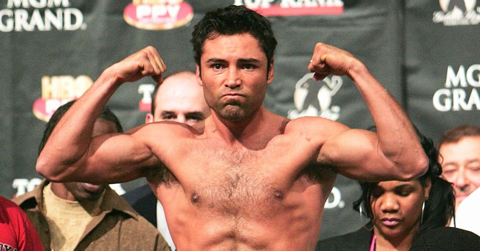 Oscar De La Hoya looked past Mayweather and Pacquiao when picking his most skillful opponent