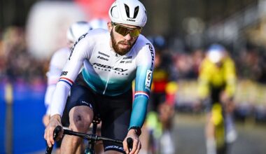Ridley Racing Team's Dutch rider Joris Nieuwenhuis competes in the men elite race of the 'Plage Cross' cyclocross cycling event in Hofstade, stage 4/8 in the "X20 Badkamers Trofee" competition on December 22, 2025. (Photo by JASPER JACOBS / Belga / AFP) / Belgium OUT