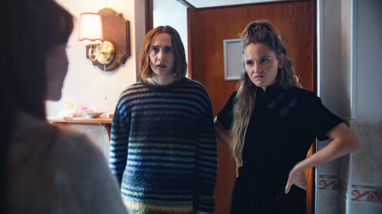 TITLE:Such Brave Girls S2,EP NUMBER:3,TX DATE:10-07-2025,TX WEEK:27,EMBARGOED UNTIL:24-06-2025 00:00:00,PEOPLE:Deb (Louise Brealey), Josie (Kat Sadler), Billie (Lizzie Davidson),DESCRIPTION:,COPYRIGHT:Various Artists Limited,CREDIT LINE:BBC/Various Artists Limited Such Brave Girls Season 2 TV still BBC