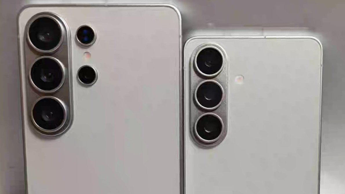 Samsung Galaxy S26 and S26 Ultra: Hands-on with detailed dummies in two colors