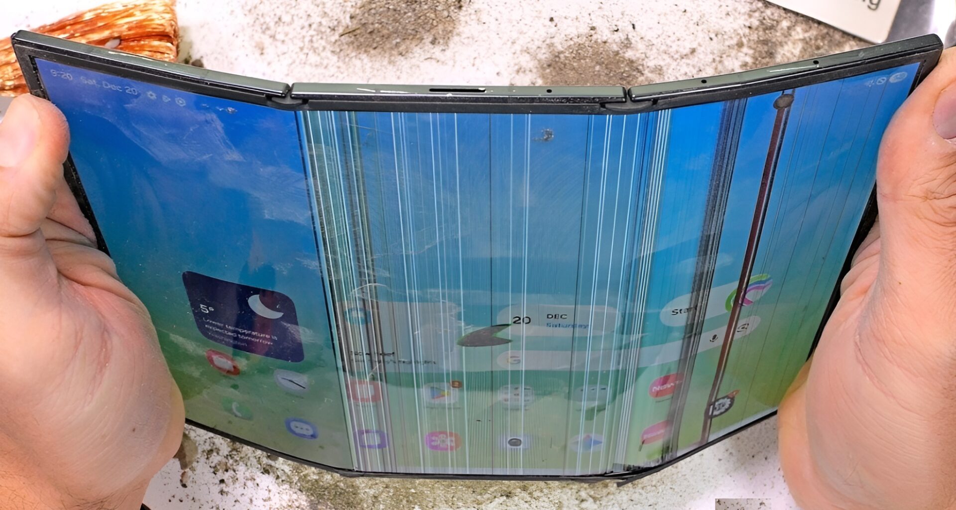 Samsung Galaxy Z TriFold doesn't stand a chance in durability test